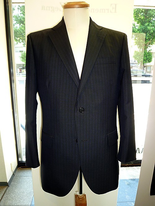 オーダースーツ