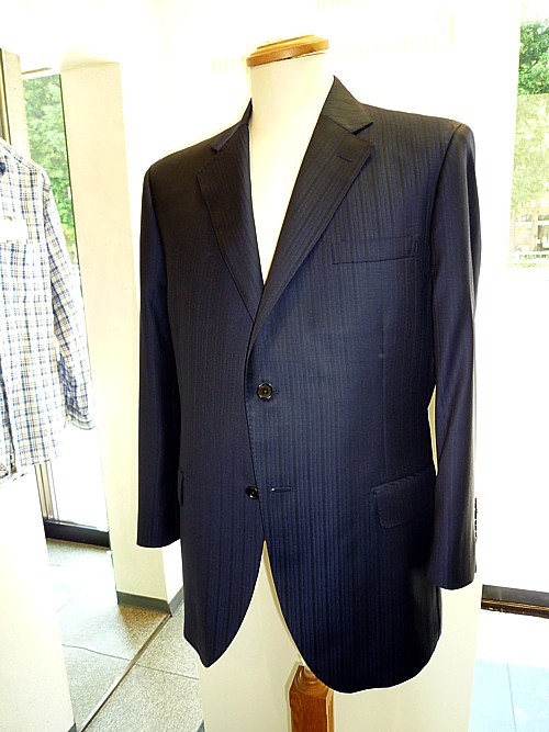 オーダースーツ