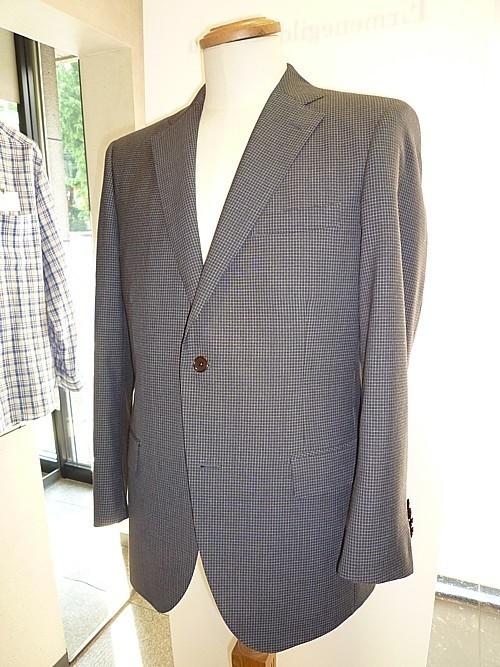 オーダースーツ