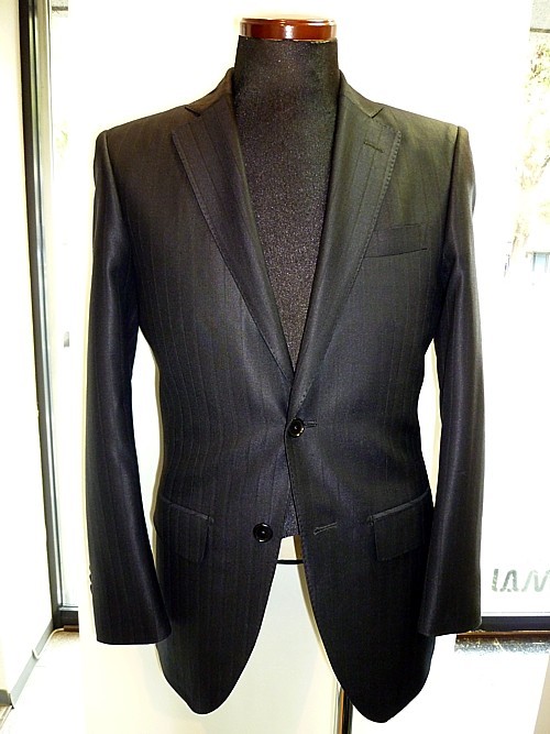 オーダースーツ