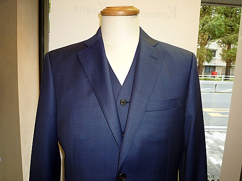 オーダースーツ