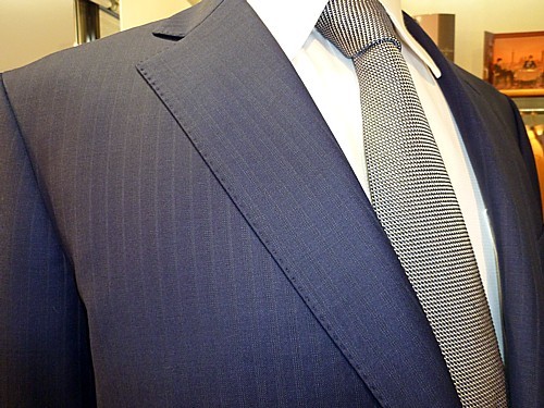 オーダースーツ