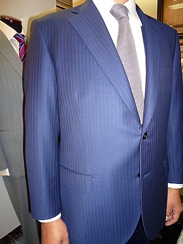 オーダースーツ