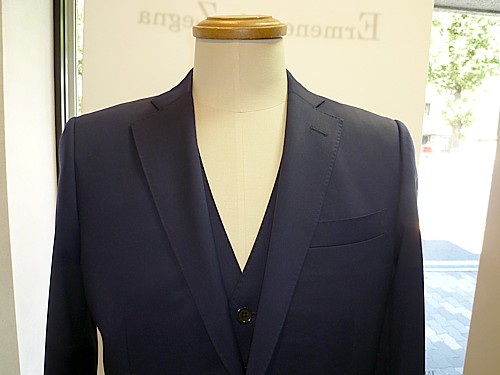 オーダースーツ