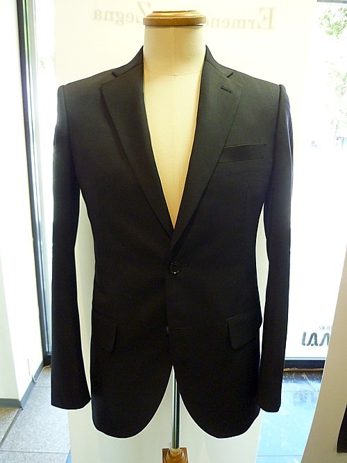 オーダースーツ