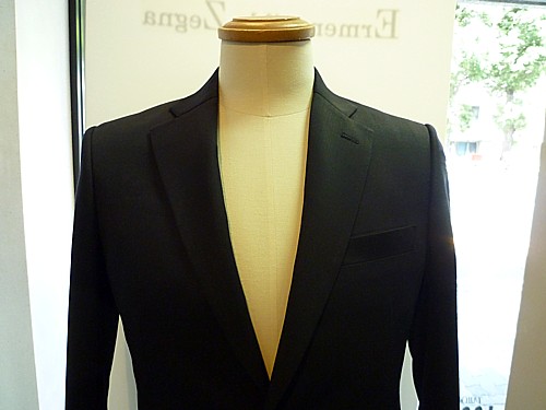 オーダースーツ