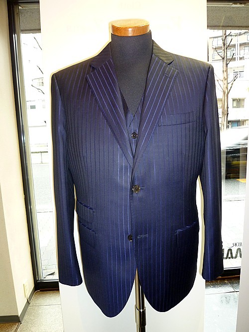 オーダースーツ