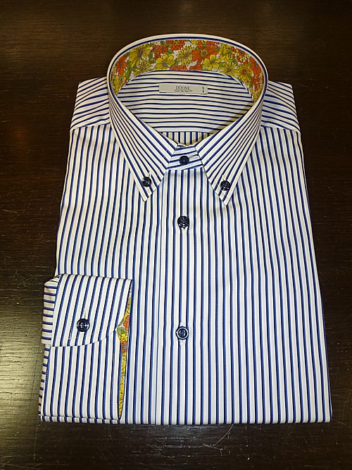 オーダースーツ