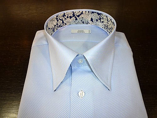 オーダースーツ