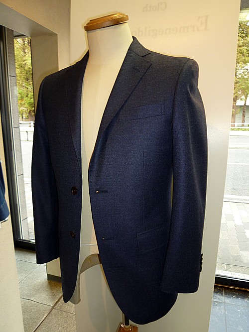 オーダースーツ