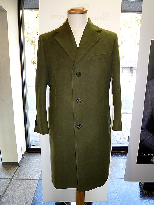 オーダースーツ