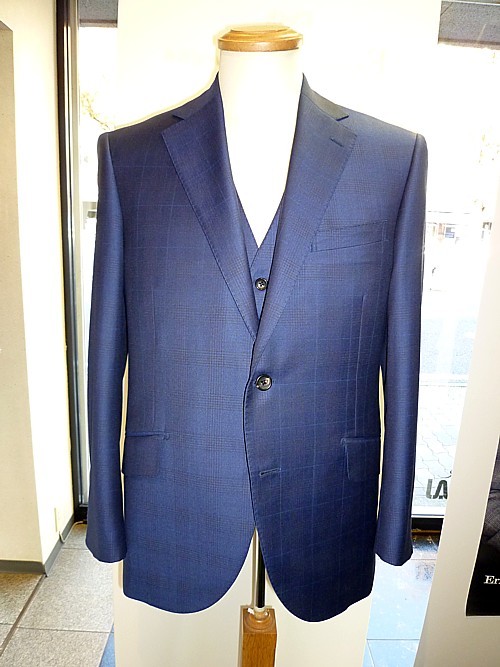 オーダースーツ