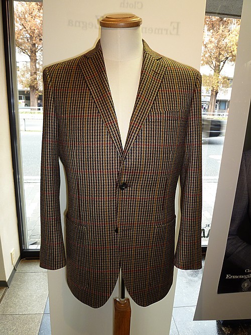 オーダースーツ