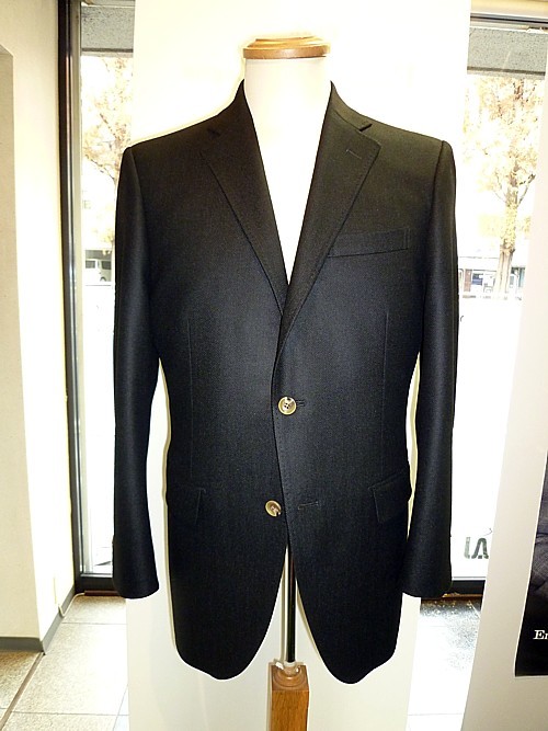 オーダースーツ