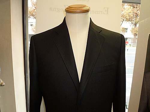 オーダースーツ