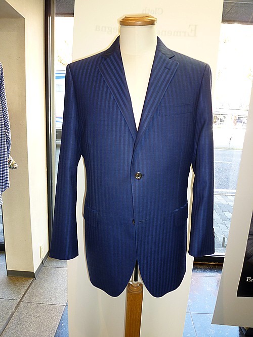 オーダースーツ