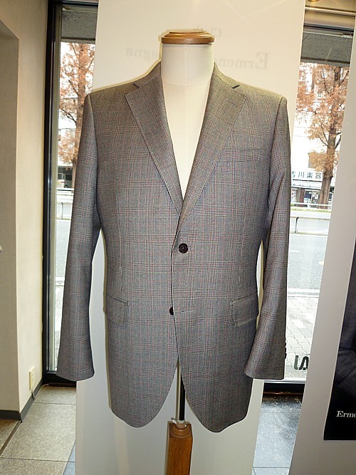 オーダースーツ