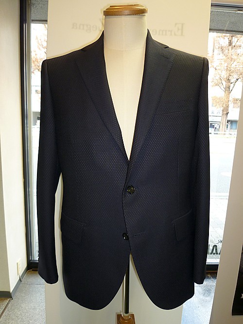 オーダースーツ