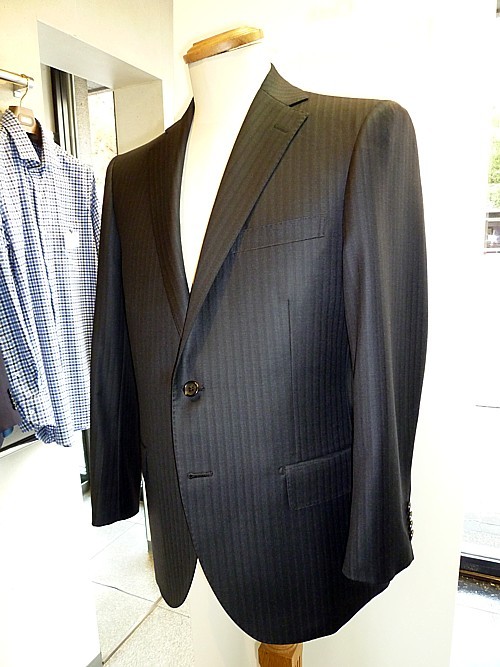 オーダースーツ