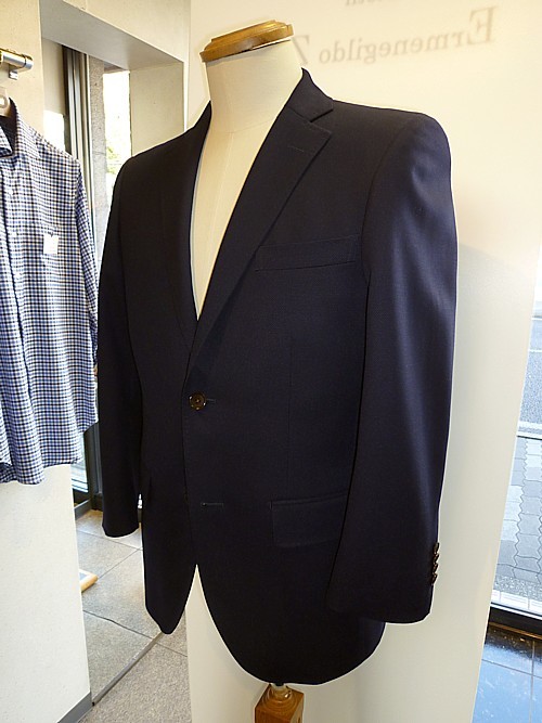 オーダースーツ