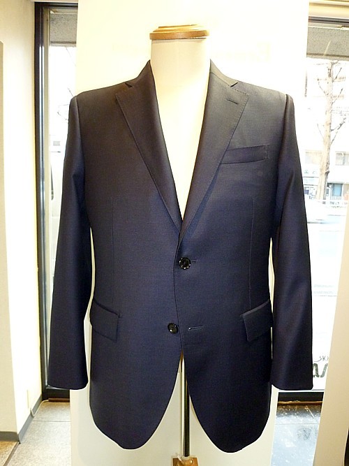 オーダースーツ