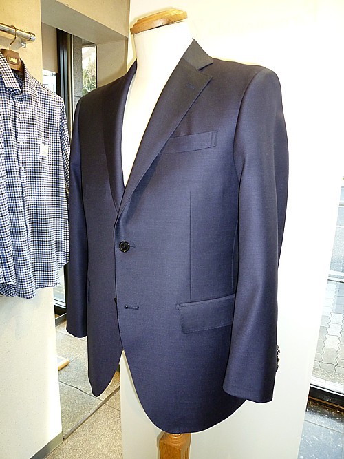 オーダースーツ