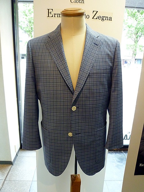 オーダースーツ