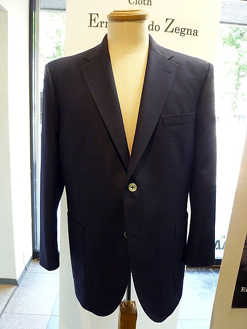 オーダースーツ