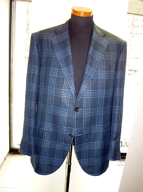 オーダースーツ