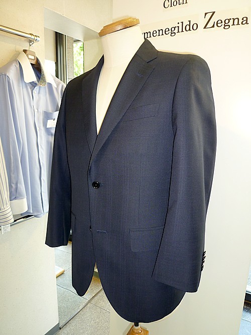 オーダースーツ