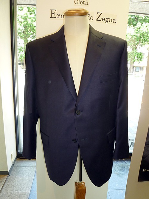 オーダースーツ