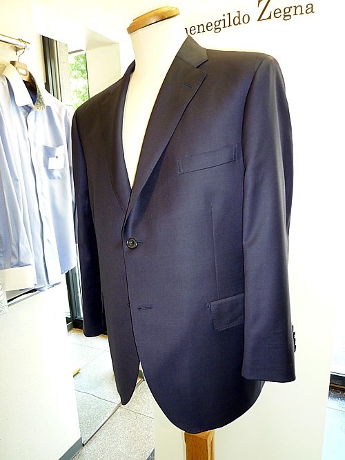 オーダースーツ