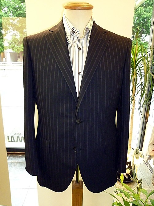 オーダースーツ