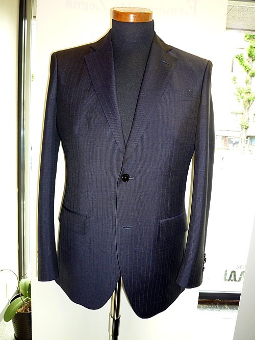 オーダースーツ