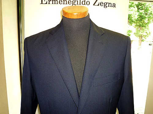 オーダースーツ