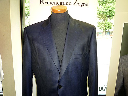 オーダースーツ