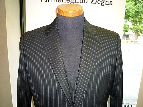 オーダースーツ