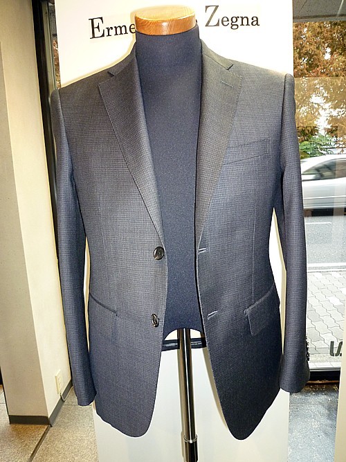 オーダースーツ