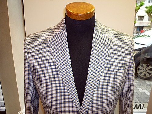 オーダースーツ