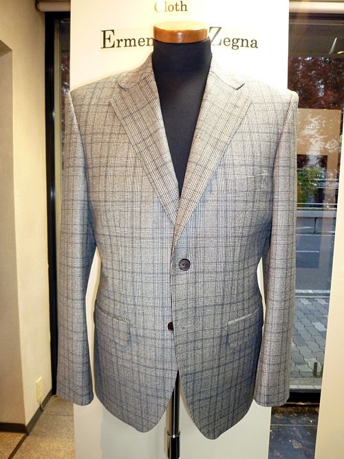 オーダースーツ