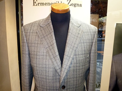 オーダースーツ