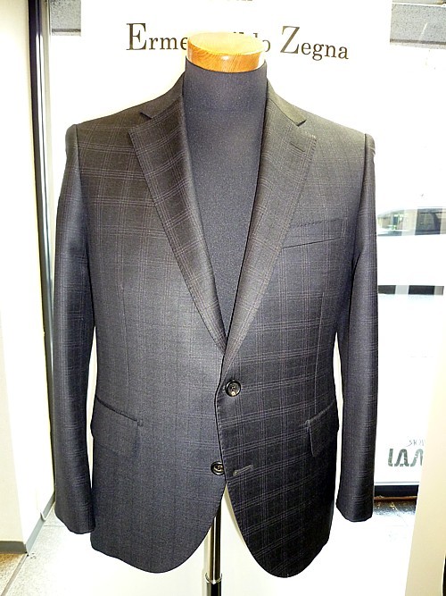 オーダースーツ