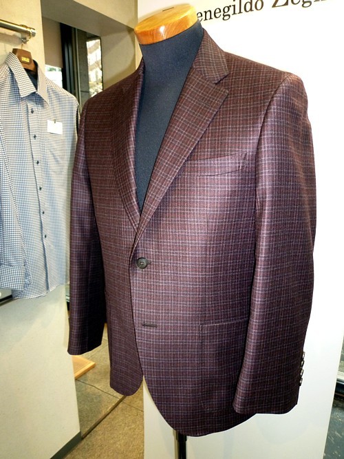 オーダースーツ