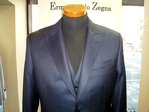 オーダースーツ