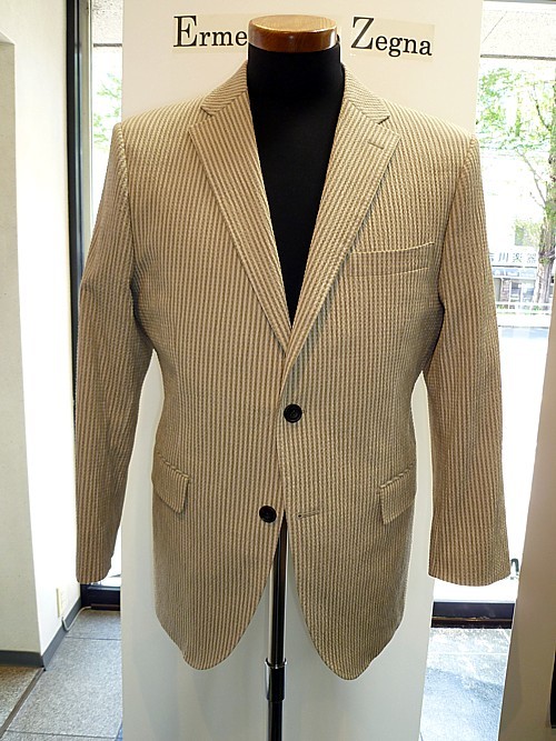 オーダースーツ