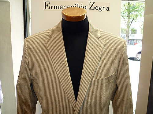 オーダースーツ