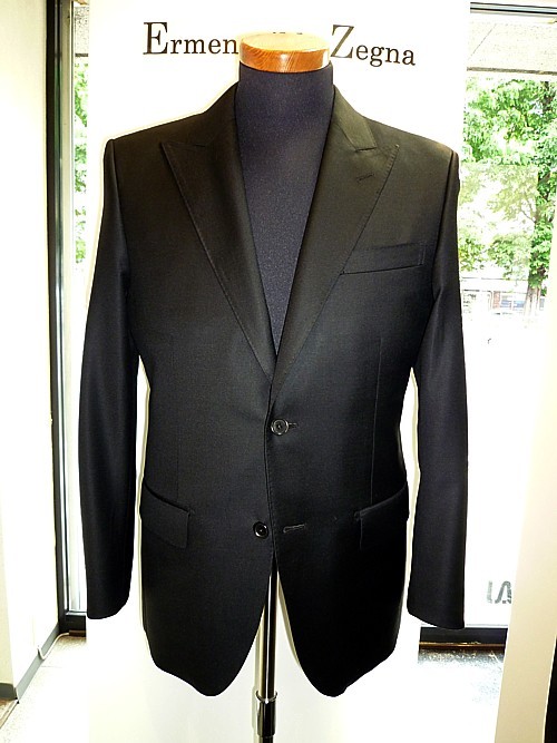 オーダースーツ