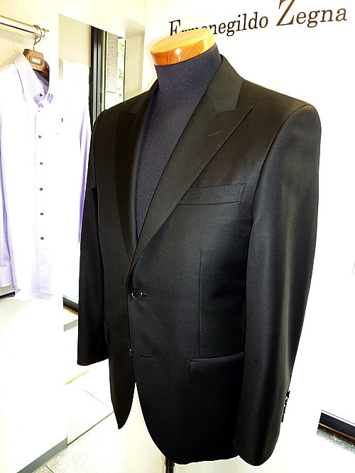 オーダースーツ