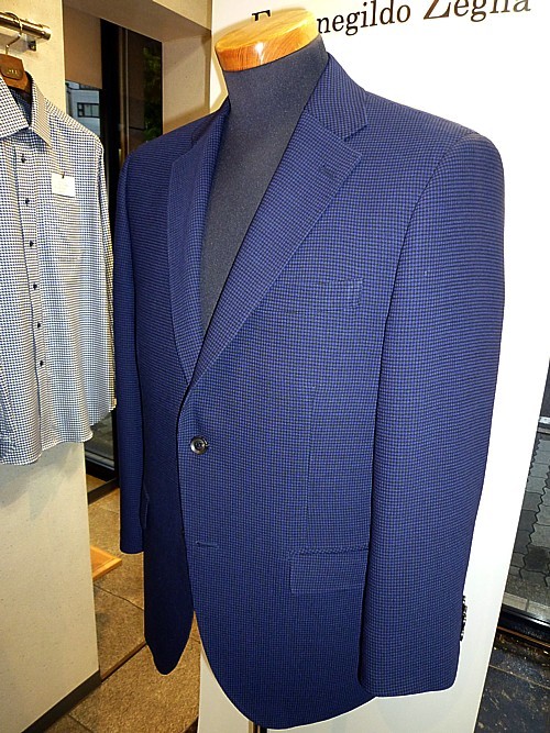 オーダースーツ