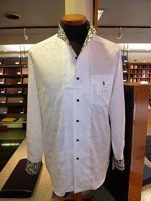 オーダースーツ